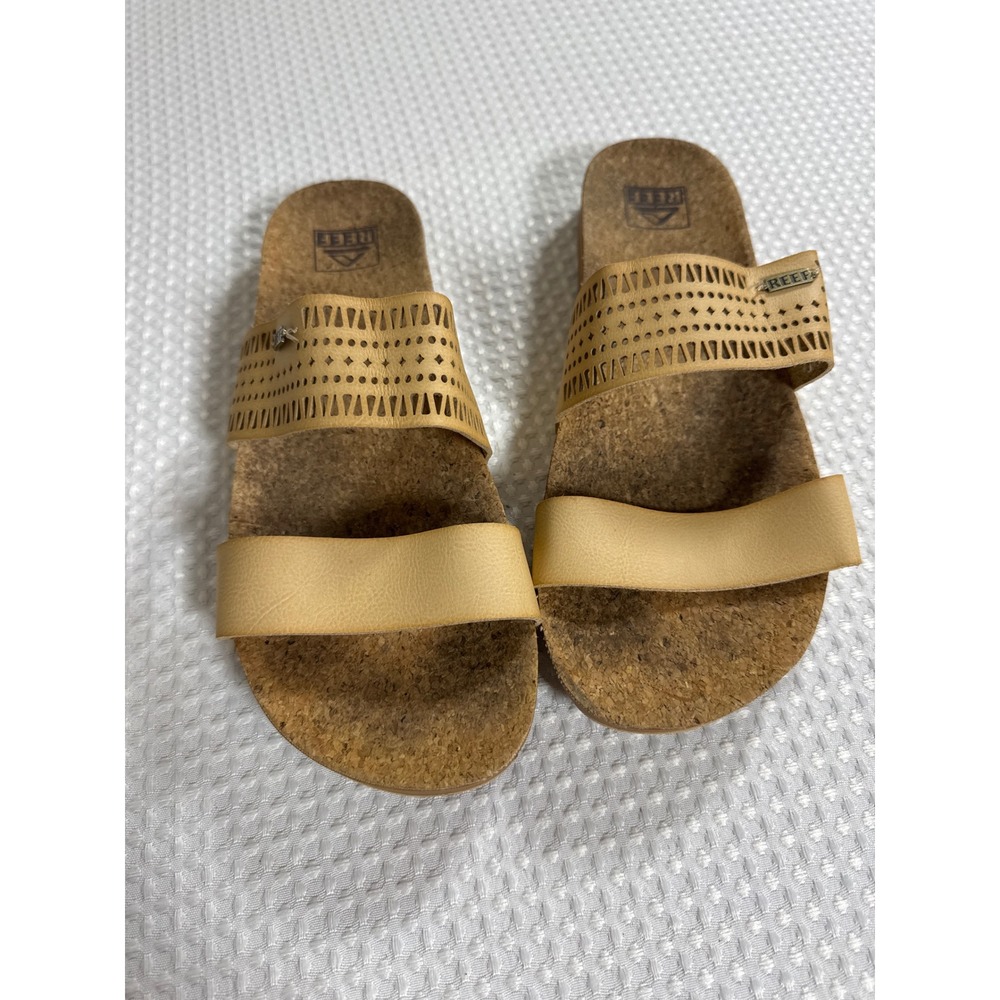 Reef Sandals Women 10 Cushion Vista Tan Laser Cut Slide